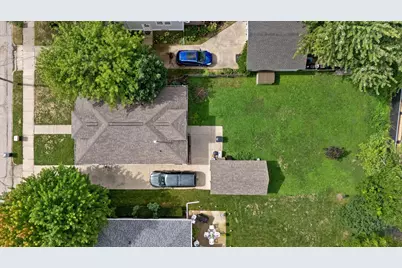 334 W 2nd St, Oconomowoc, WI 53066 - Photo 22