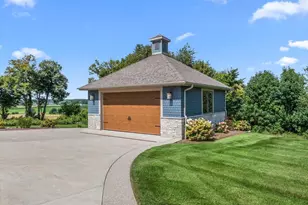 2177 Elsies Dr, Richfield, WI 53076 - Photo 60