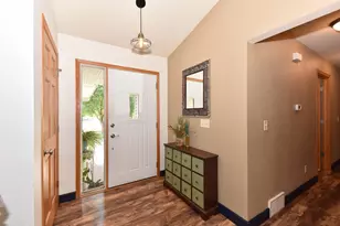 1300 Goldcrest Ct, West Bend, WI 53095 - Photo 2