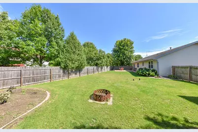 1300  Goldcrest Ct, West Bend, WI 53095 - Photo 26