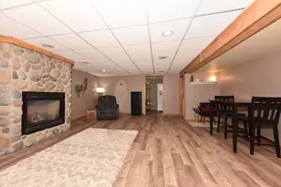 1300 Goldcrest Ct, West Bend, WI 53095 - Photo 18