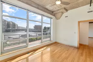 106 W Seeboth St, Milwaukee, WI 53204 - Photo 12