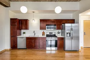 106 W Seeboth St, Milwaukee, WI 53204 - Photo 6