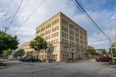 904 E Pearson St #401, Milwaukee, WI 53202 - Photo 2