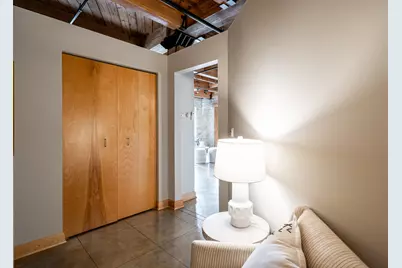 904 E Pearson St #401, Milwaukee, WI 53202 - Photo 36