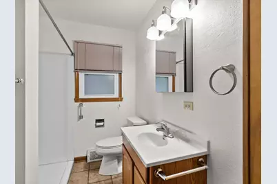 2014  Menasha Ave, Manitowoc, WI 54220 - Photo 12