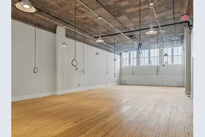 804  Jay St #1, Manitowoc, WI 54220 - Photo 12