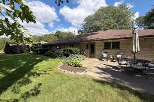 3121 N 105th St, Wauwatosa, WI 53222 - Photo 28