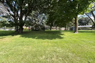 3121 N 105th St, Wauwatosa, WI 53222 - Photo 2