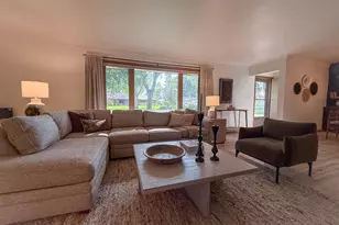 3121 N 105th St, Wauwatosa, WI 53222 - Photo 4