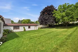 300 St Rose Ave, Fredonia, WI 53021 - Photo 4