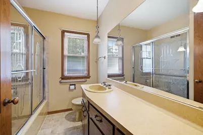 300  St Rose Ave, Fredonia, WI 53021 - Photo 20
