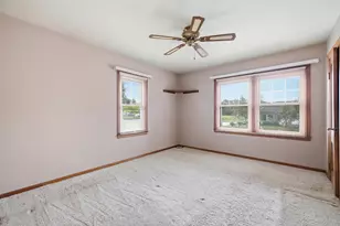 300 St Rose Ave, Fredonia, WI 53021 - Photo 14