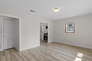 3428 S 3rd St, Milwaukee, WI 53207 - Photo 6