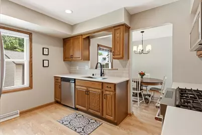 4058 S 73rd St, Milwaukee, WI 53220 - Photo 8