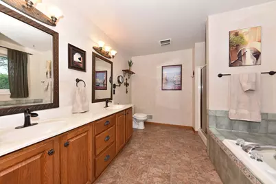 N58W24838  Cardinal Ct, Sussex, WI 53089 - Photo 24