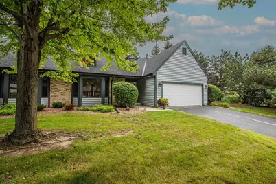 W52N106  Pioneer Ct #B, Cedarburg, WI 53012 - Photo 26