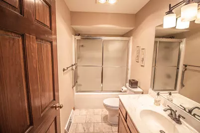 W52N106  Pioneer Ct #B, Cedarburg, WI 53012 - Photo 38