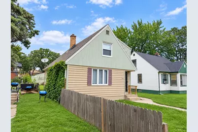 4226 W Courtland Ave, Milwaukee, WI 53209 - Photo 2
