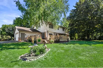 1799  Woodsfield Dr, Richfield, WI 53076 - Photo 44