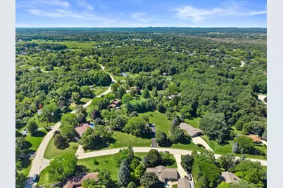 1799  Woodsfield Dr, Richfield, WI 53076 - Photo 52