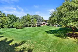 1799 Woodsfield Dr, Richfield, WI 53076 - Photo 46