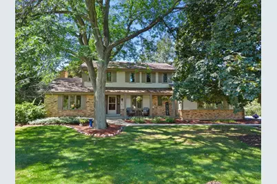 1799  Woodsfield Dr, Richfield, WI 53076 - Photo 2