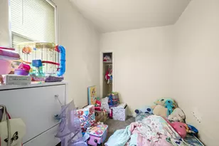 2426 S 35th St, Milwaukee, WI 53215 - Photo 8