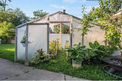 5637 N 86th Pl, Milwaukee, WI 53225 - Photo 18