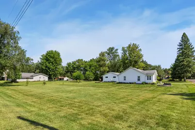 202  Center St, Rockland, WI 54653 - Photo 14