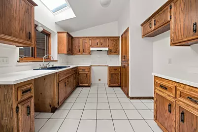 8570 N Meadowside Ct, Brown Deer, WI 53223 - Photo 6