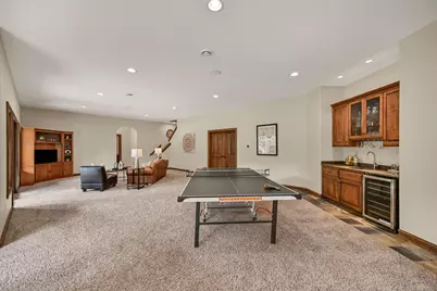 1555  Behrens Dr, Cedarburg, WI 53012 - Photo 28