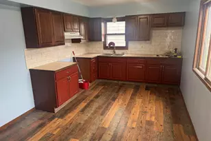 7951 N 94th St, Milwaukee, WI 53224 - Photo 4