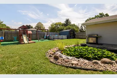 2018  Robin St, West Bend, WI 53090 - Photo 6