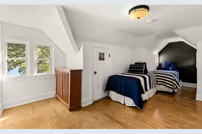 4400 N Lake Dr, Shorewood, WI 53211 - Photo 36