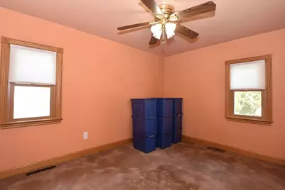6807 S Pennsylvania Ave, Oak Creek, WI 53154 - Photo 14