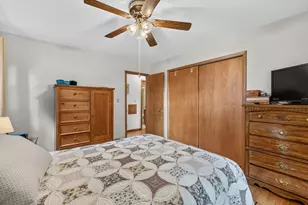4328 Pennington Ln, Racine, WI 53403 - Photo 10