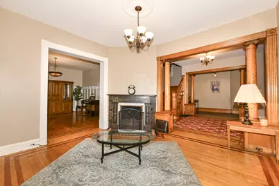 933 N 34th St, Milwaukee, WI 53208 - Photo 14