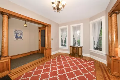 933 N 34th St, Milwaukee, WI 53208 - Photo 8