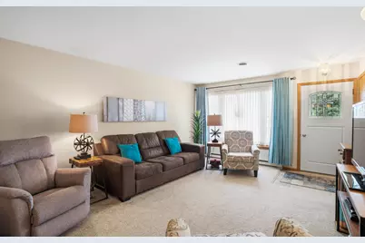 3140  Wood Rd #3, Racine, WI 53406 - Photo 2