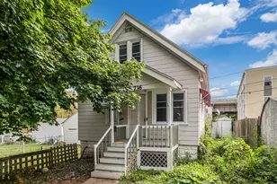 736 S 36th St, Milwaukee, WI 53215 - Photo 1