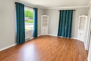 4020 78th St, Kenosha, WI 53142 - Photo 4