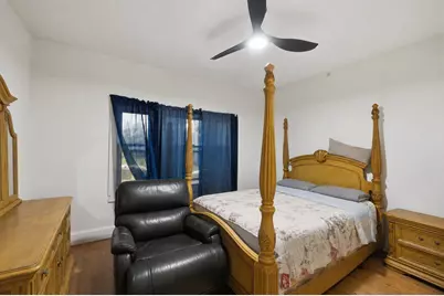 128 W Hadley St, Milwaukee, WI 53212 - Photo 6