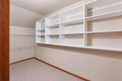 405 N Main St #E, Thiensville, WI 53092 - Photo 16