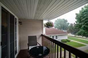 6185 S Creekside Dr, Cudahy, WI 53110 - Photo 16
