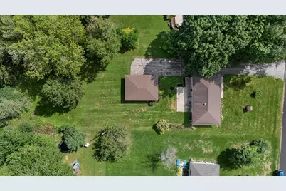 W140  Belleview Ave, Ixonia, WI 53066 - Photo 30