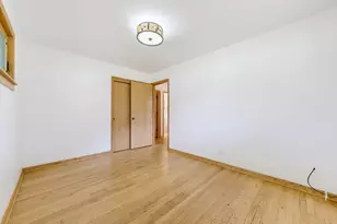N65W14104 Hazel K Cir, Menomonee Falls, WI 53051 - Photo 6
