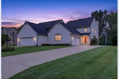 N48W16103  Lone Oak Ln, Menomonee Falls, WI 53051 - Photo 26