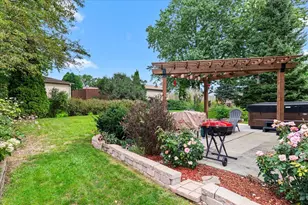 1312 Noel Ct, South Milwaukee, WI 53172 - Photo 18