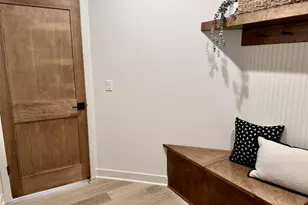 S54W25415 Pebble Brook Ct, Waukesha, WI 53189 - Photo 28